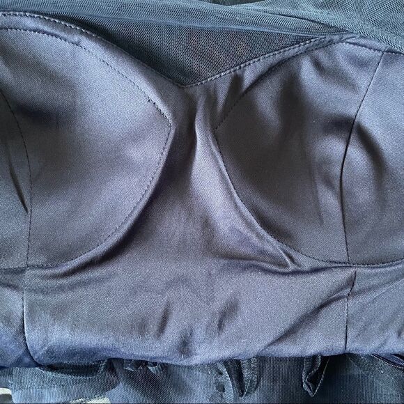 Eliza J mesh sleeveless party dress - Picture 4 of 7